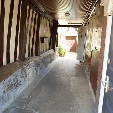 Nid Normand Building 1620 - 4 Bedrooms - Hyper Center Pont-Audemer