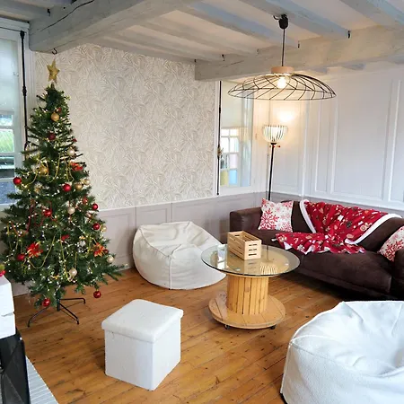 Nid Normand Building 1620 - 4 Bedrooms - Hyper Center Apartment *