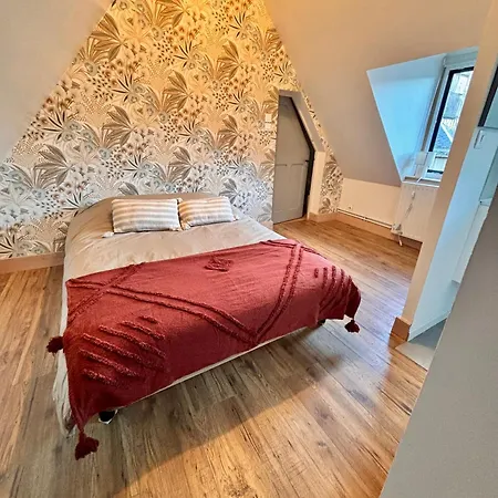 Nid Normand Building 1620 - 4 Bedrooms - Hyper Center Apartment Pont-Audemer